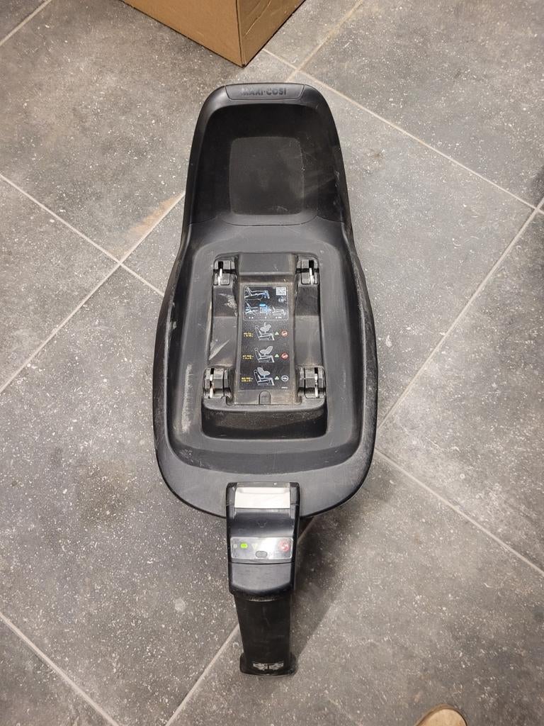 Maxi cosi 2way fix, Ophalen, Isofix