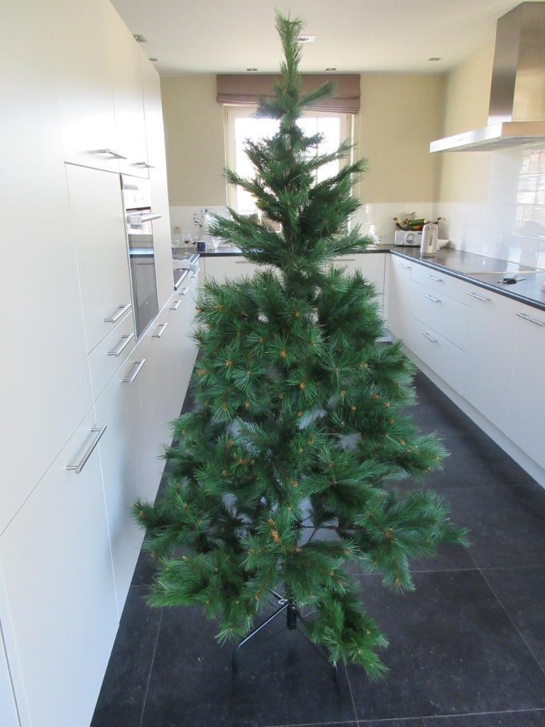 Très joli sapin de Noël artificiel avec pieds stable 180 cm, Enlèvement