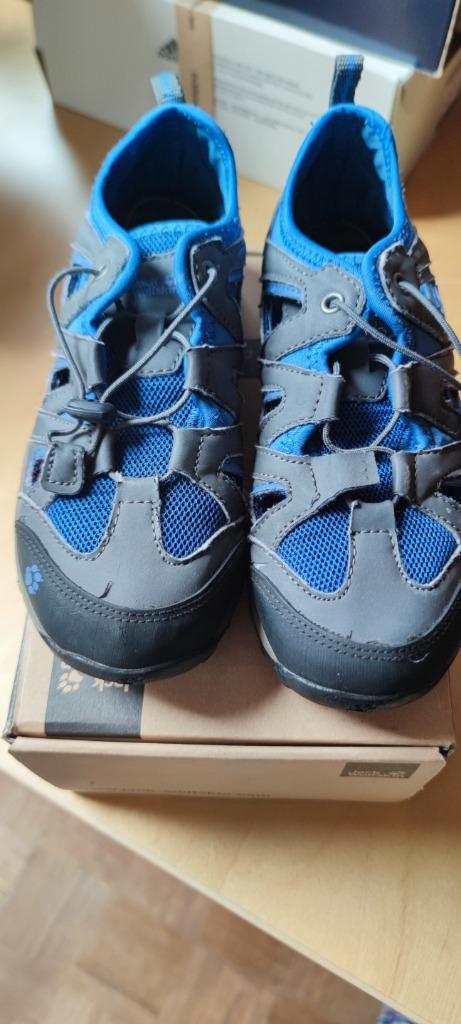 NIEUW Jack Wolfskin stoere wandelschoenen sandalen maat 34, Jongen of Meisje, Jack Wolfskin, Nieuw, Ophalen of Verzenden