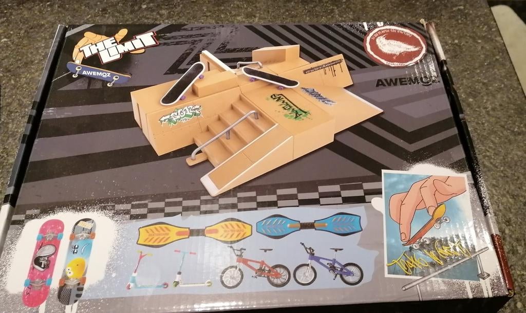 Mini skateramp skaterampjes voor fingerskateboard, Enlèvement ou Envoi, Comme neuf