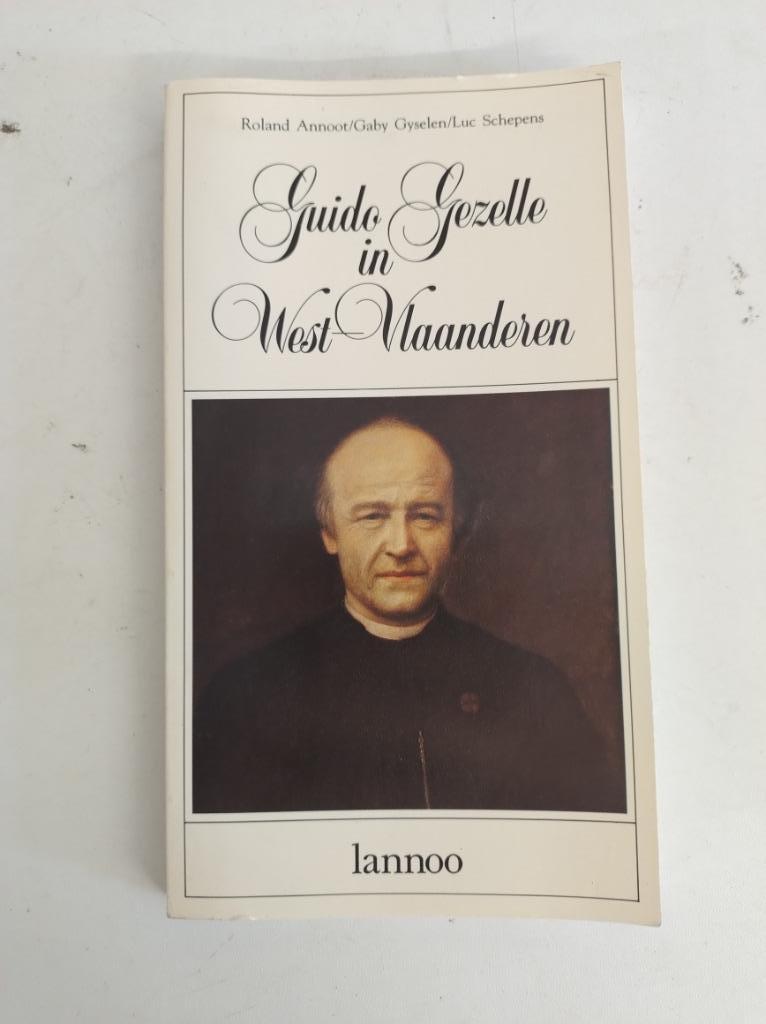 Guido Gezelle in West-Vlaanderen - Lannoo, Boeken, Ophalen of Verzenden, Gelezen