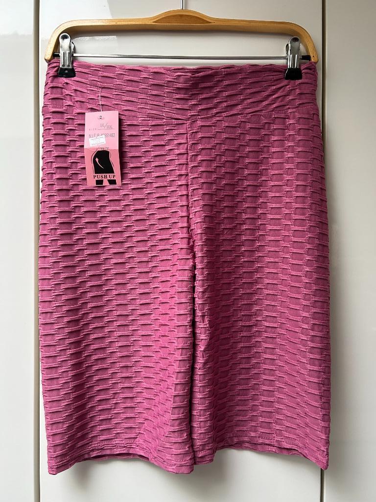 Nieuwe Huafeng Push Up Schede - Maat XXL/XXXL, Kleding | Dames, Kort, Huafeng, Maat 46/48 (XL) of groter, Nieuw