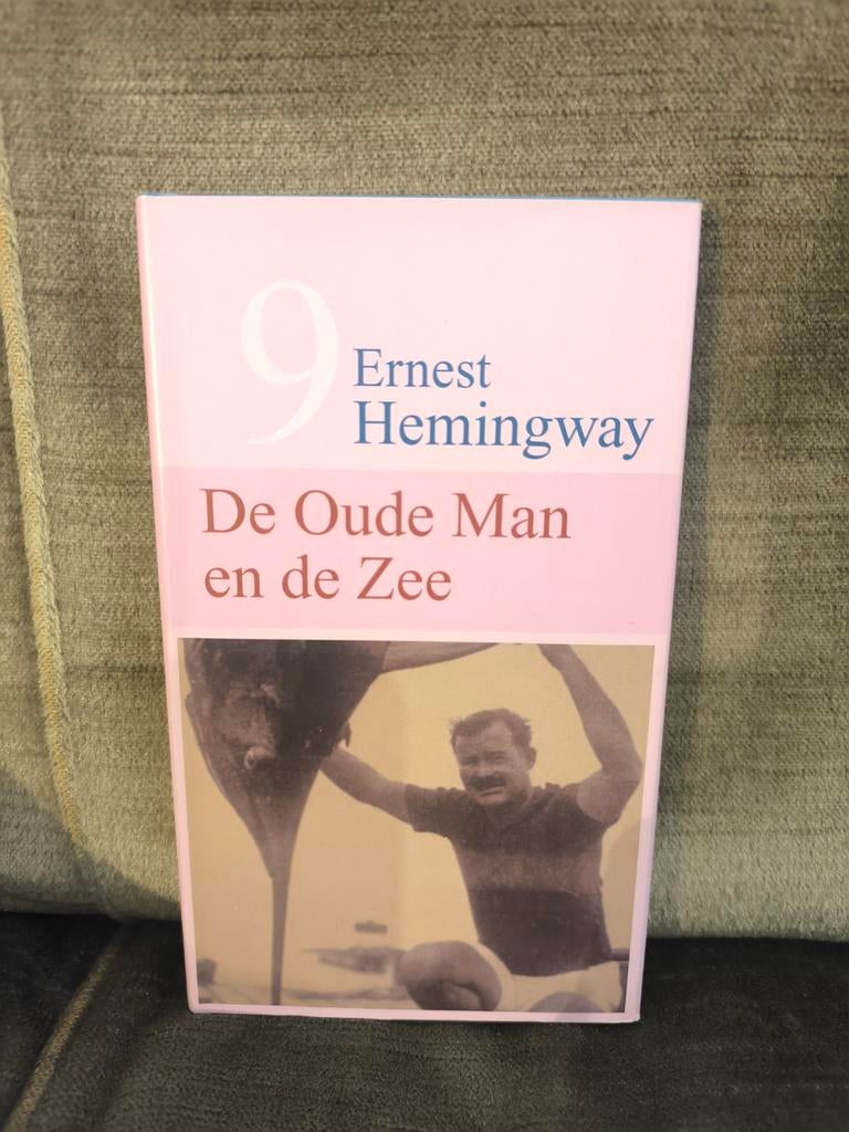 De oude man en de zee.       (Ernest Hemingway), Enlèvement, Comme neuf, Ernest Hemingway