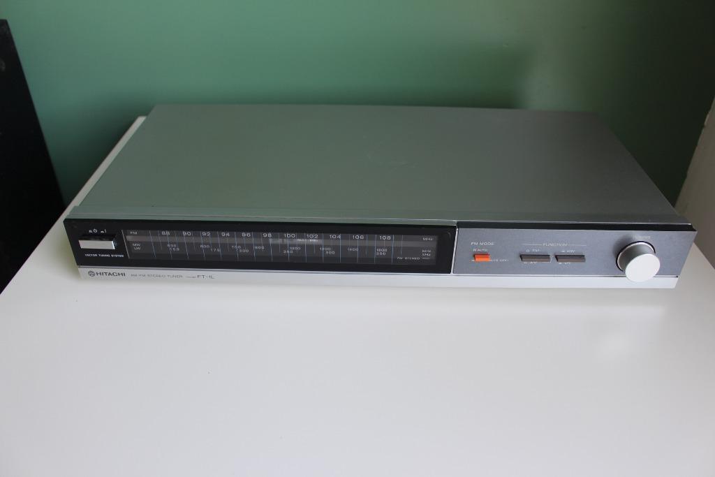 Vintage stereo tuner Hitachi FT-1L, Enlèvement, Utilisé, Analogique