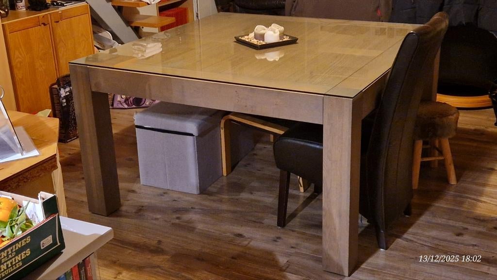 Table robuste 145 cm, 8 personen, 100 à 150 cm, Cinq personnes ou plus, Enlèvement, Carré
