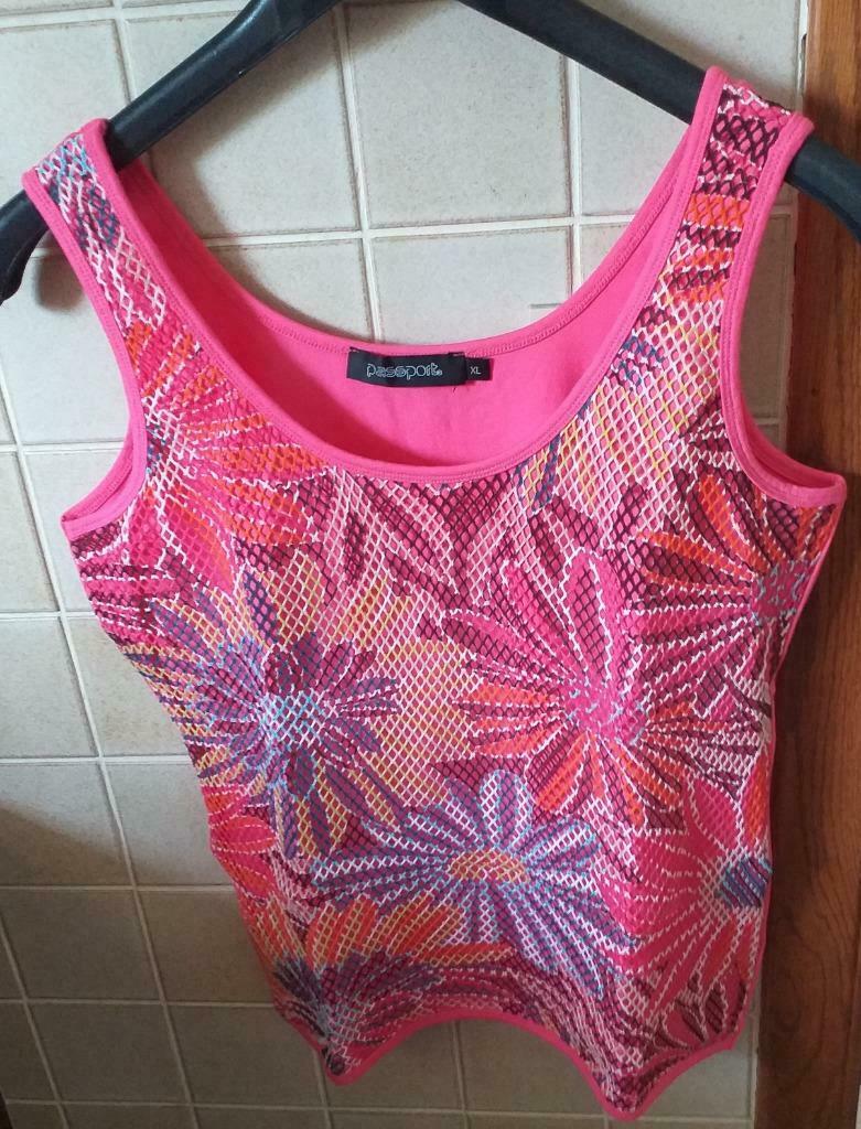 topjes Passport, enz, Kleding | Dames, L&L, Ophalen of Verzenden, Zo goed als nieuw, Maat 46/48 (XL) of groter