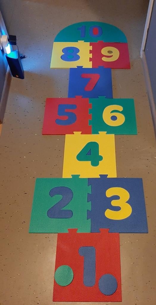 Speelmat hinkelen, Enlèvement