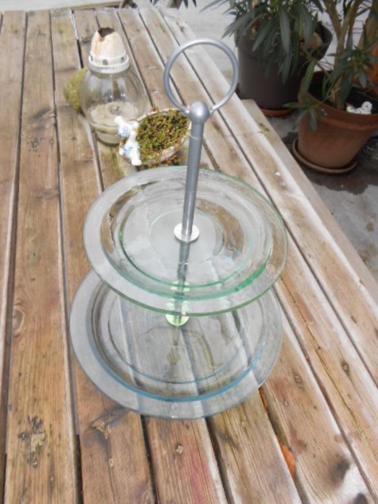 taartstandaard etagere 2 in glas  Ø 28cm hoogte 30cm, Ophalen of Verzenden