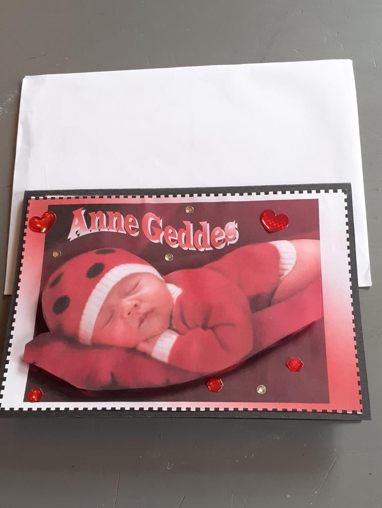 Carte pour vœux + enveloppe de naissance Anne geddes, Collections, Enlèvement ou Envoi