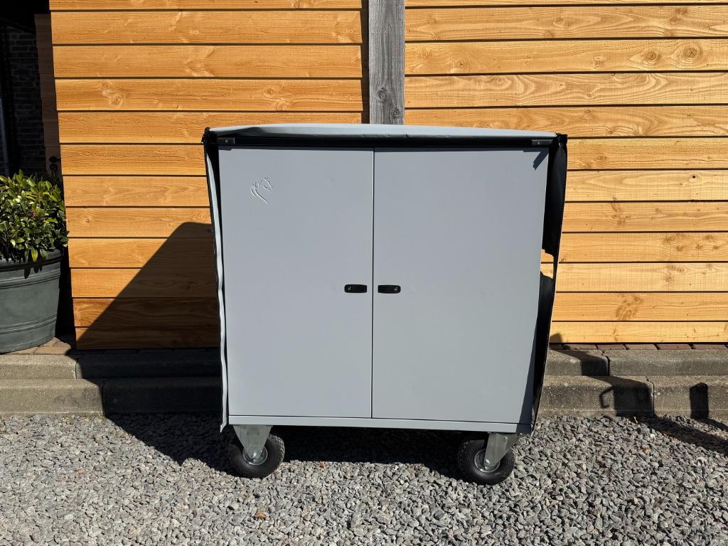 MVV CONCOURSKAST MODEL XL PRO | ZADELKAST | WEDSTRIJDKAST, Ophalen, Nieuw, Overige soorten