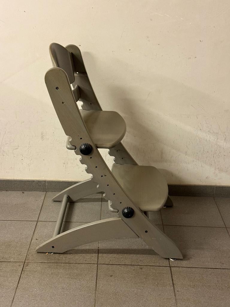 Set van 2 Meegroei Eetstoelen  Stevig & Tijdloos, Kinderen en Baby's, Kinderkamer | Overige Meubels, Gebruikt, Stoel, Ophalen