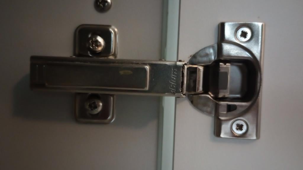 22 Blum CLIP Top Bluemotion scharnieren met softclose, Enlèvement