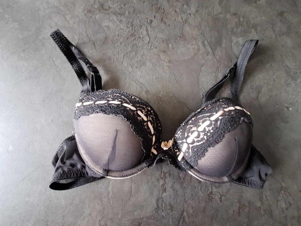 verschillende bh's, Kleding | Dames, Ondergoed en Lingerie, BH, Overige kleuren, Ophalen of Verzenden
