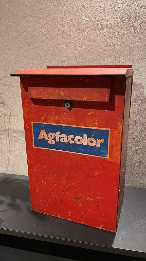 Agfa color metalen brievenbus., Verzamelen, Ophalen of Verzenden, Gebruikt, Gebruiksvoorwerp