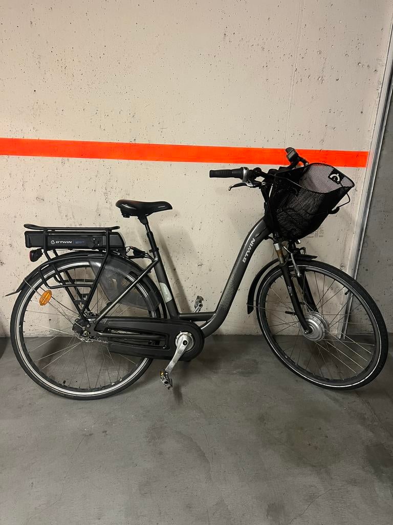 Elops 900E elektrische fiets, Fietsen en Brommers, Ophalen of Verzenden