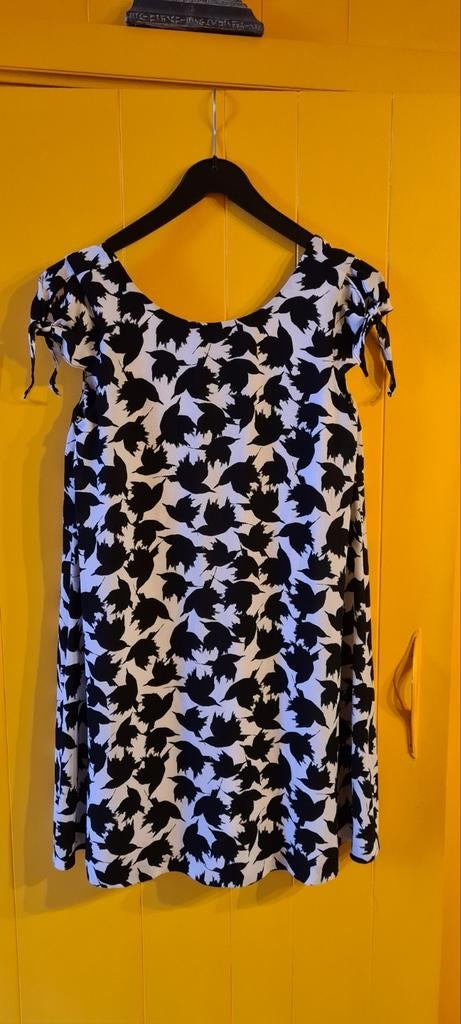 Robe courte Trafaluc ZARA, Envoi, Comme neuf