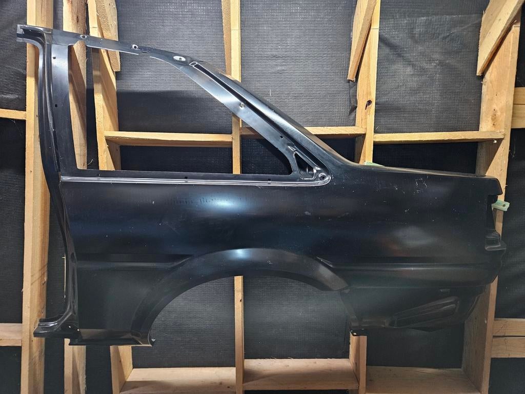 Nouveau flanc gauche de la Toyota Corolla AE86., Enlèvement