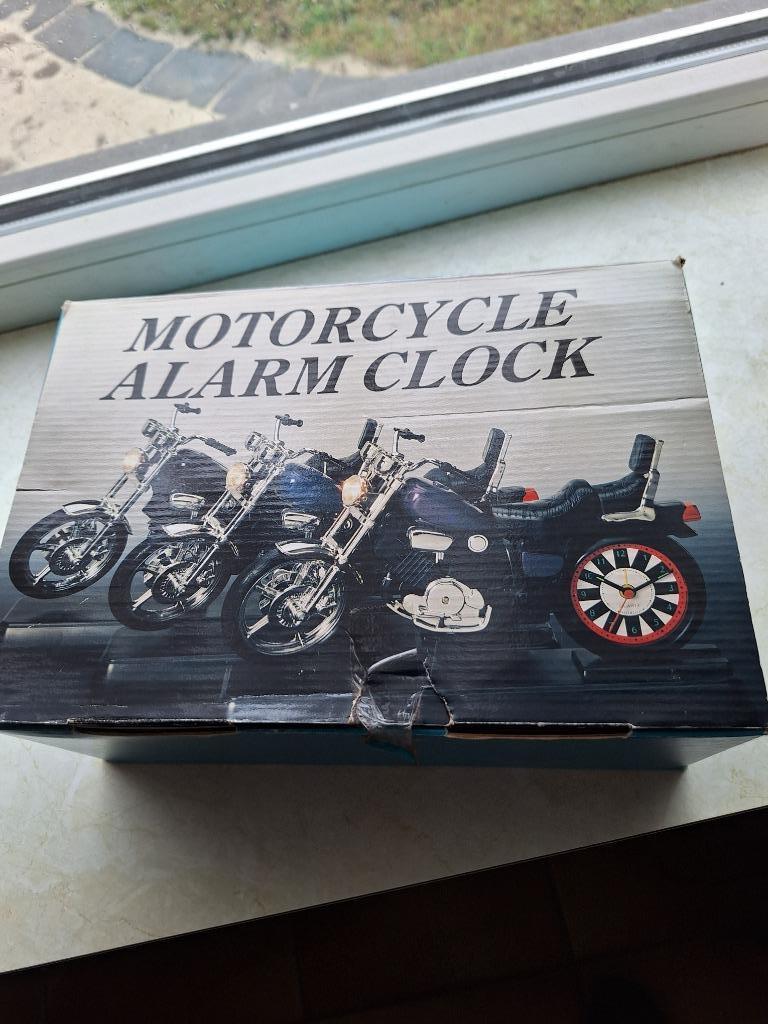 Alarm weker, Ophalen, Nieuw