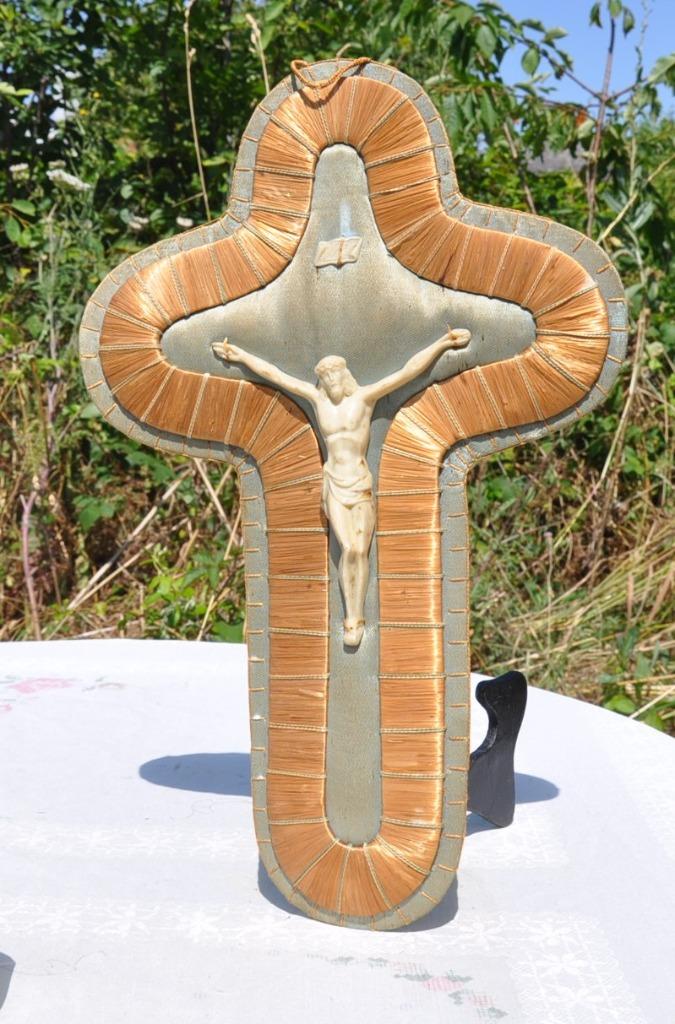 tres ancienne croix religieuse murale, Antiquités & Art, Antiquités | Objets religieux, Enlèvement ou Envoi