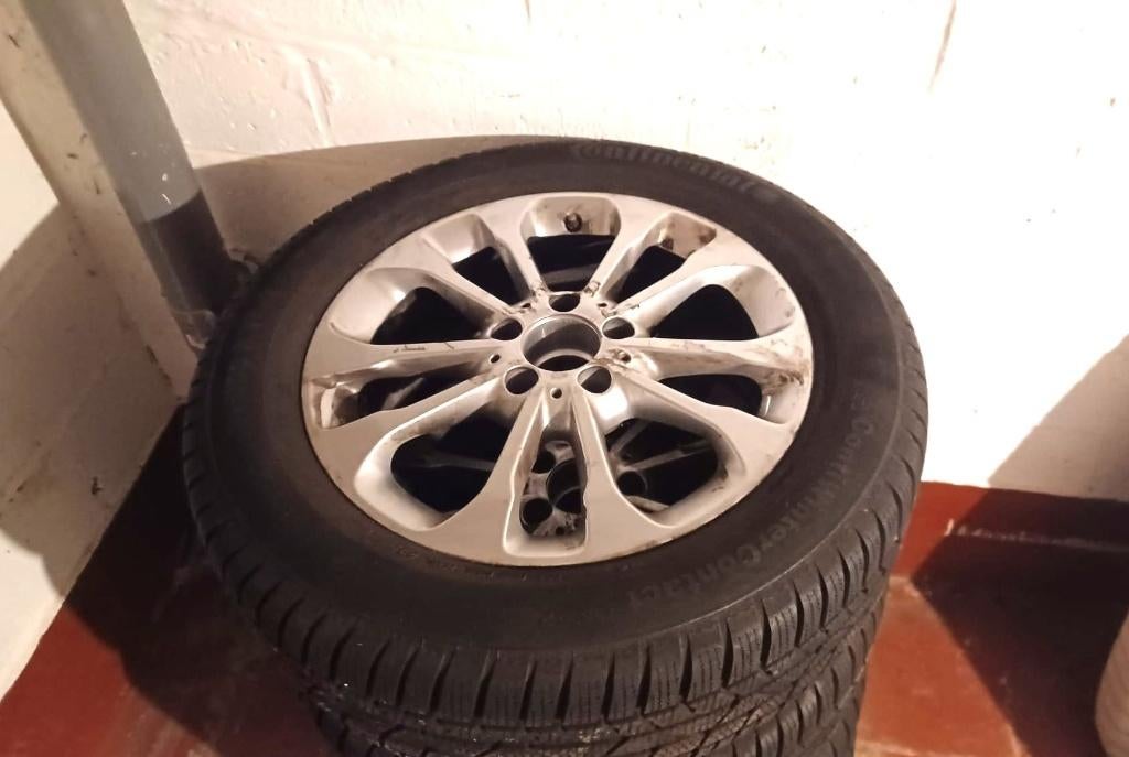 Winterband op aluminium velg voor Mercedes-Benz GLA, Auto-onderdelen, Banden en Velgen, Ophalen, Winterbanden, Band(en), Personenwagen