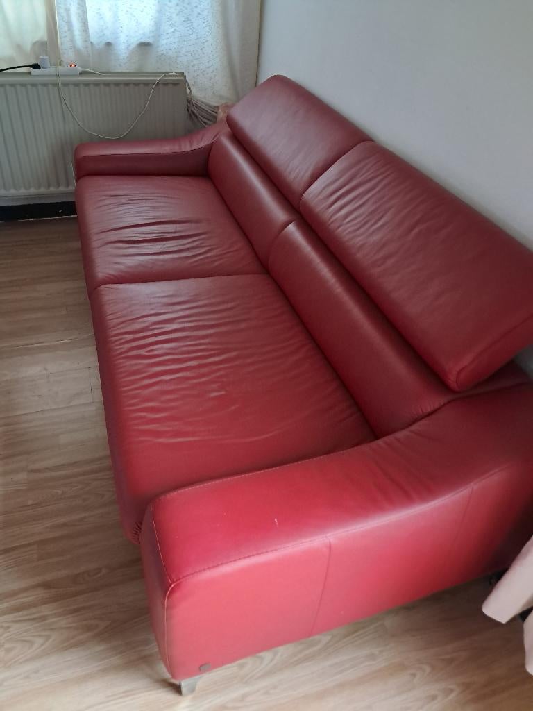 Divan 2 places, Banc droit, Comme neuf, Enlèvement, Cuir