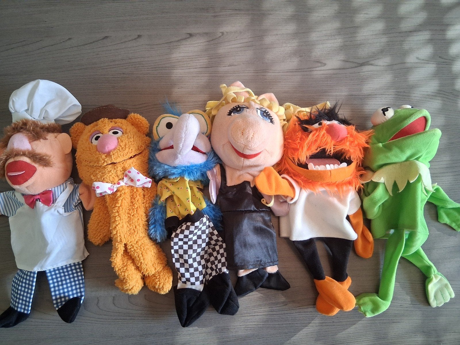 Handpoppen Muppets + fabeltjeskrant, Ophalen