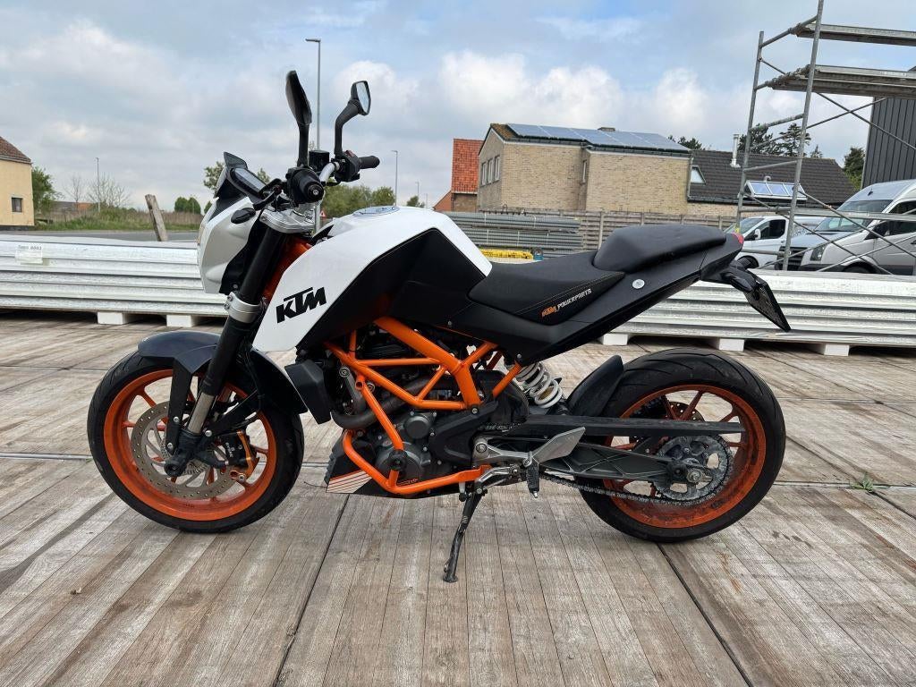 KTM	Duke 390, Motoren, 390 cc, Bedrijf, 12 t/m 35 kW
