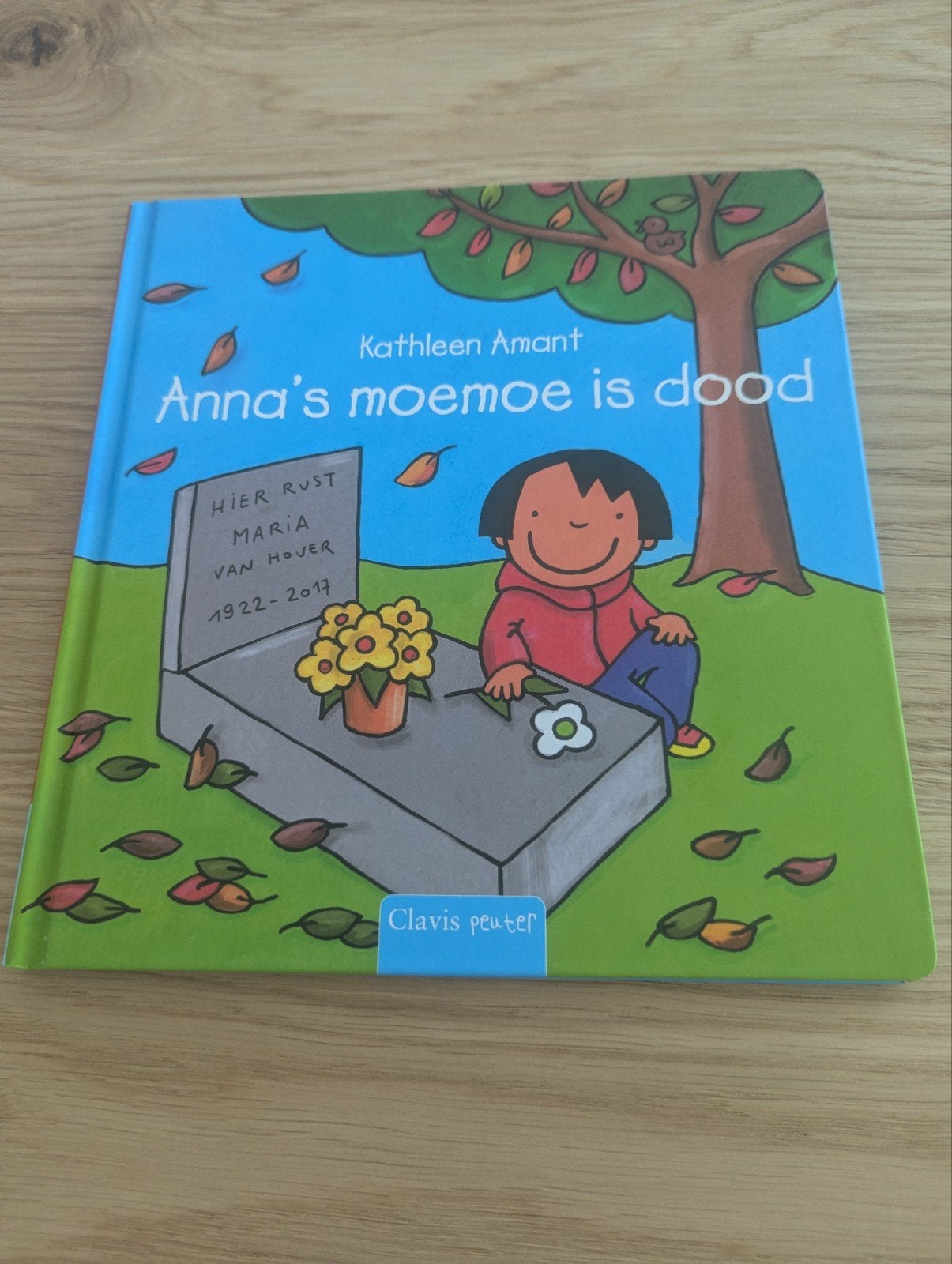 Kathleen Amant - Anna's moemoe is dood, Boeken, Kinderboeken | Baby's en Peuters, Ophalen of Verzenden, Kathleen Amant