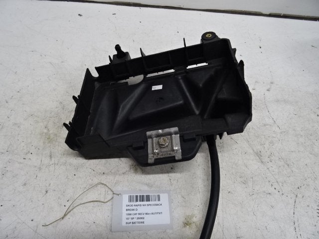 SUPPORT DE BATTERIE Skoda Rapid (6R0915331C), Autos : Pièces & Accessoires, Autres pièces automobiles, Skoda, Utilisé