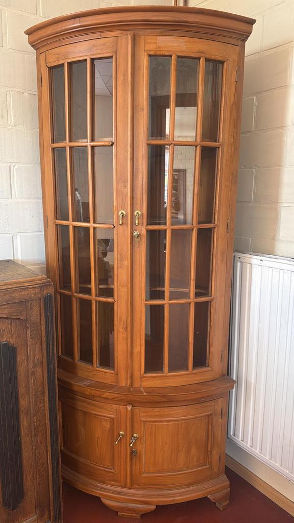 Hoekkast, Huis en Inrichting, Kasten | Vitrinekasten, Ophalen, Met plank(en), 100 tot 150 cm, Zo goed als nieuw