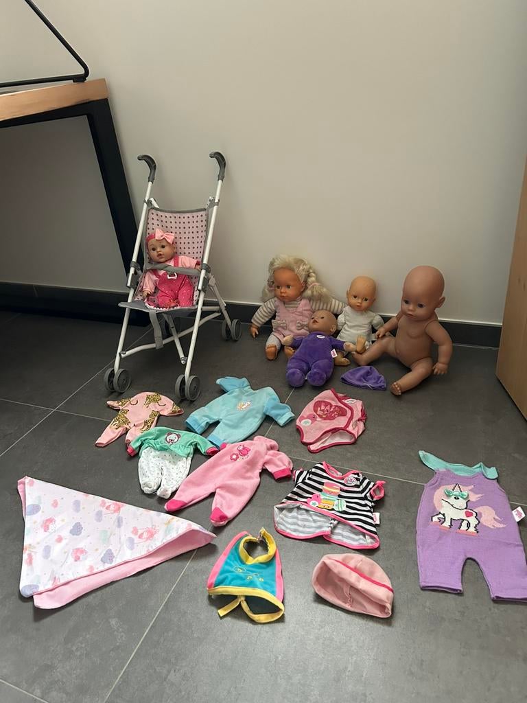Buggy, poppen en barbiepoppen met kleren, Kinderen en Baby's, Ophalen, Zo goed als nieuw
