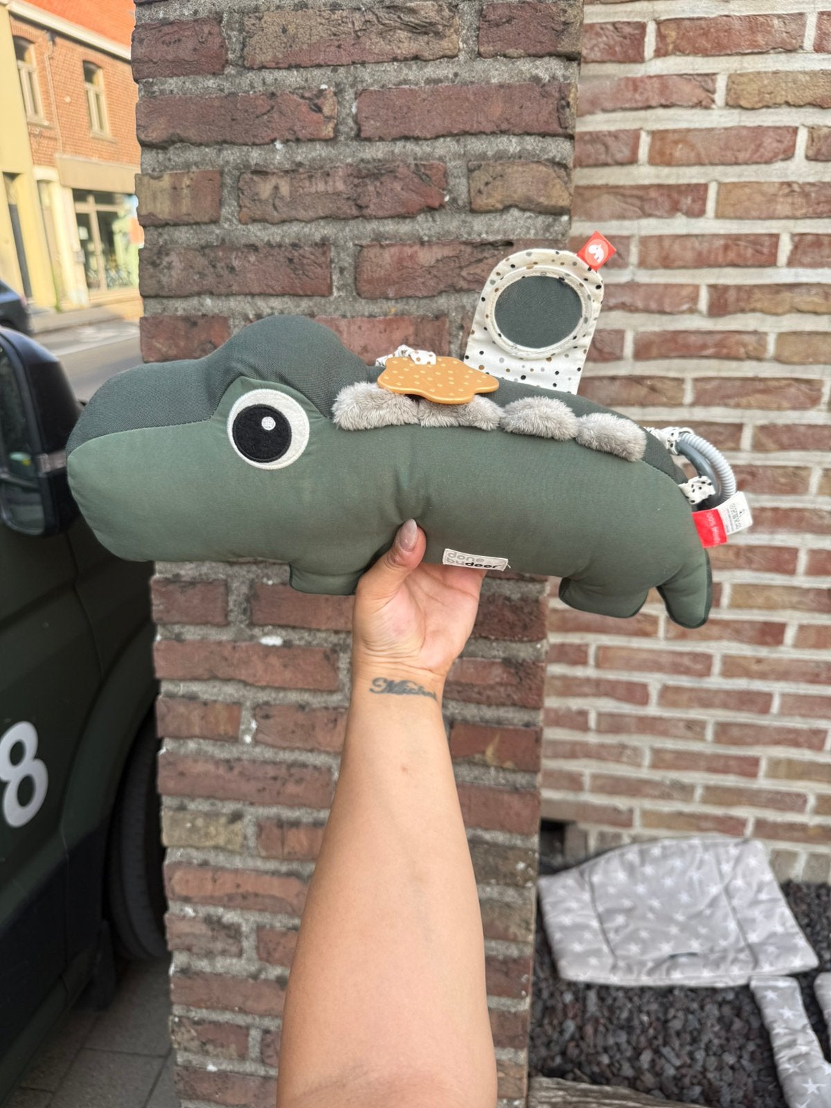 Done by deer - tummytime, Ophalen, Zo goed als nieuw