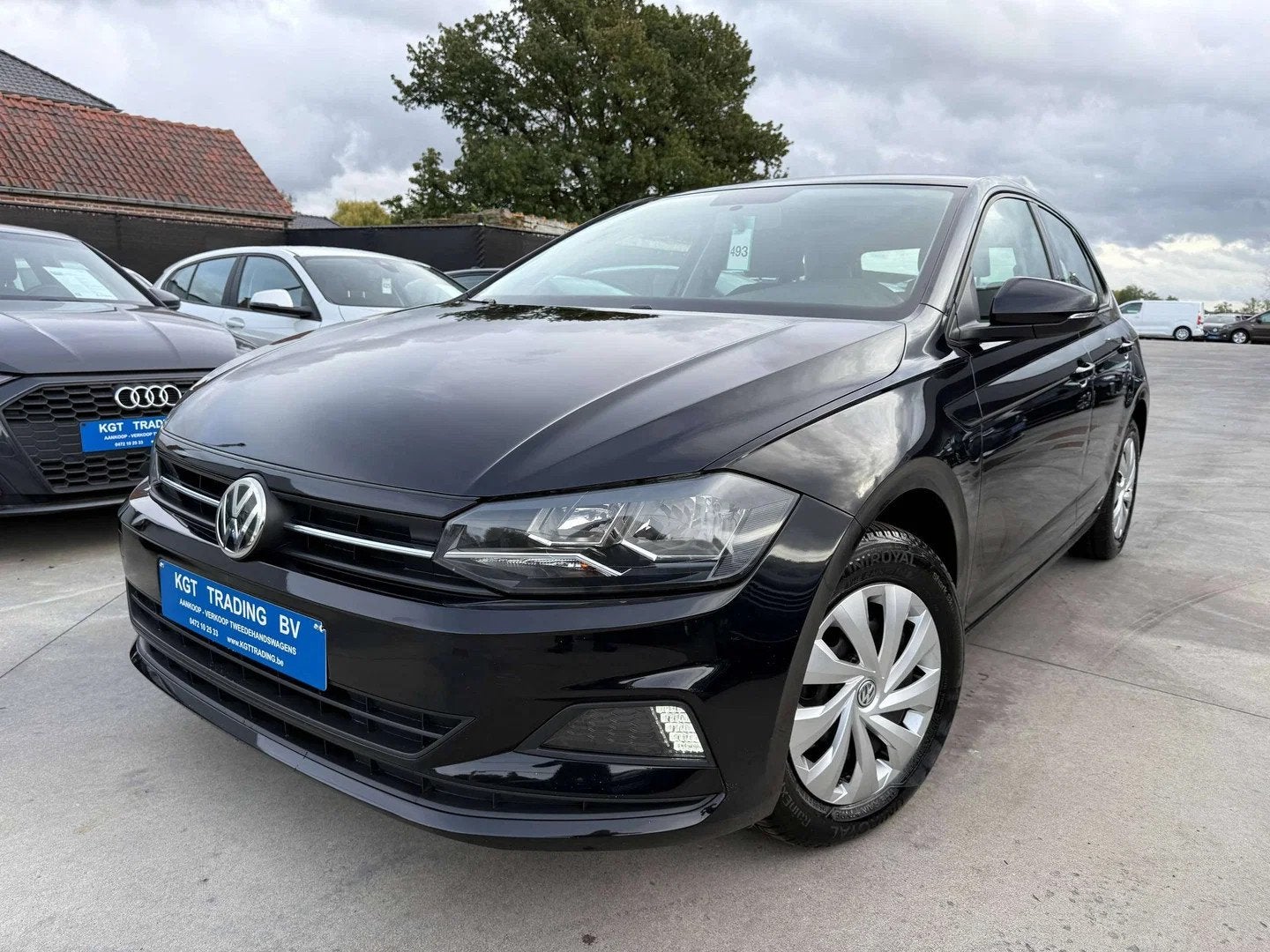 Volkswagen Polo 1.0 TSI 95PK NAVIGATIE CARPLAY PARKEERSENSOR, Auto's, Sound system, Stof, 95 pk, Zwart