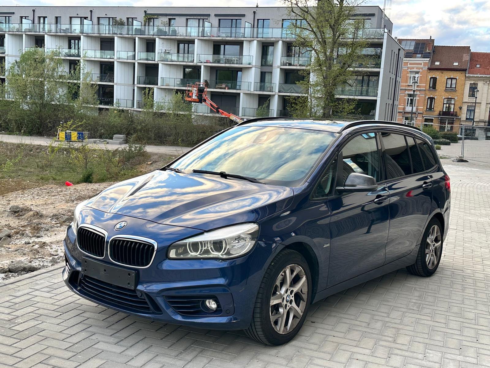 BMW 220D xDrive automaat, Auto's, Automaat, Monovolume, Euro 6, Blauw