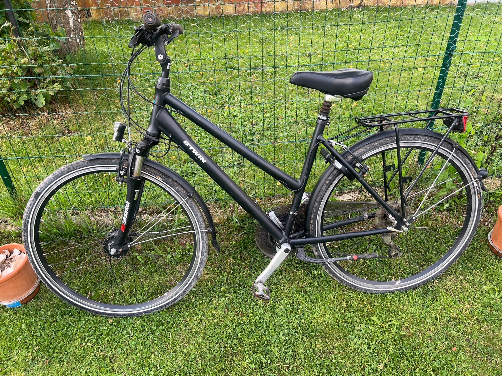 Vélo btwin hoprider 520 femme fille 250€, Vélos & Vélomoteurs, Enlèvement, Utilisé, 28 pouces