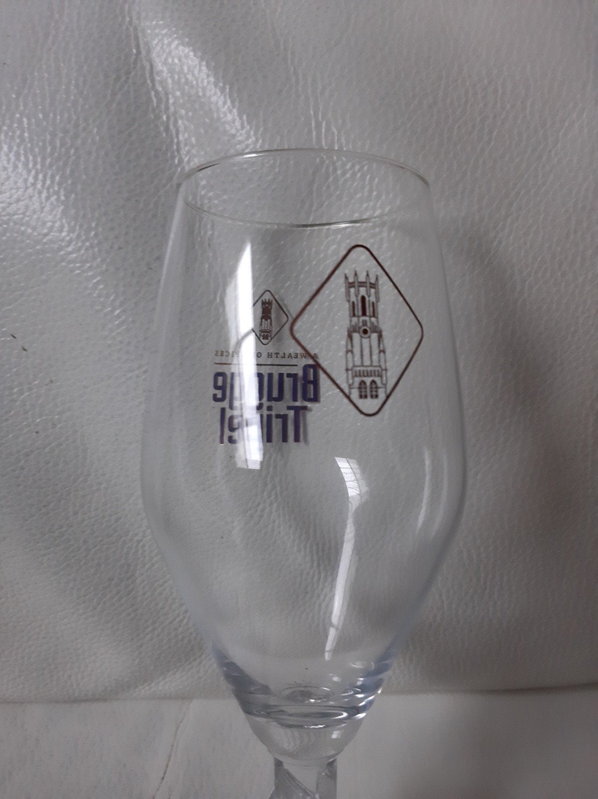 6 verres Triple  Brugge, Enlèvement