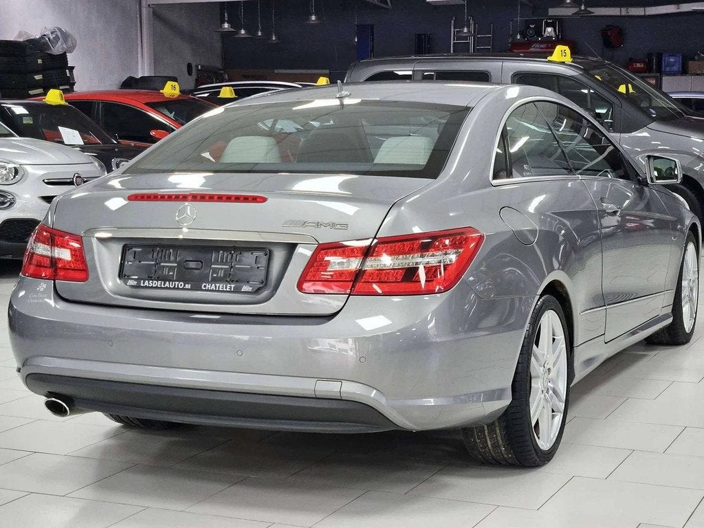 Mercedes-Benz E-Class 220 COUPE 2.2 CDI PACK AMG Auto Gps Bl, Auto's, Automaat, 158 g/km, Gebruikt, 4 cilinders