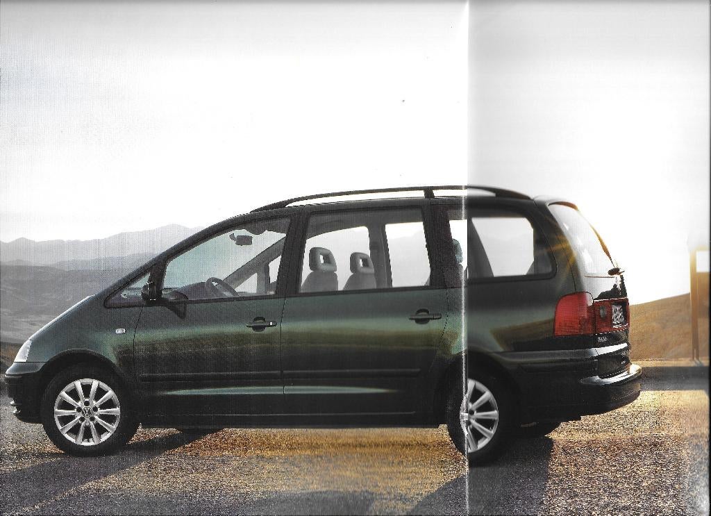 VOLKSWAGEN SHARAN  2004, Boeken, Auto's | Folders en Tijdschriften, Ophalen of Verzenden, Zo goed als nieuw, Volkswagen