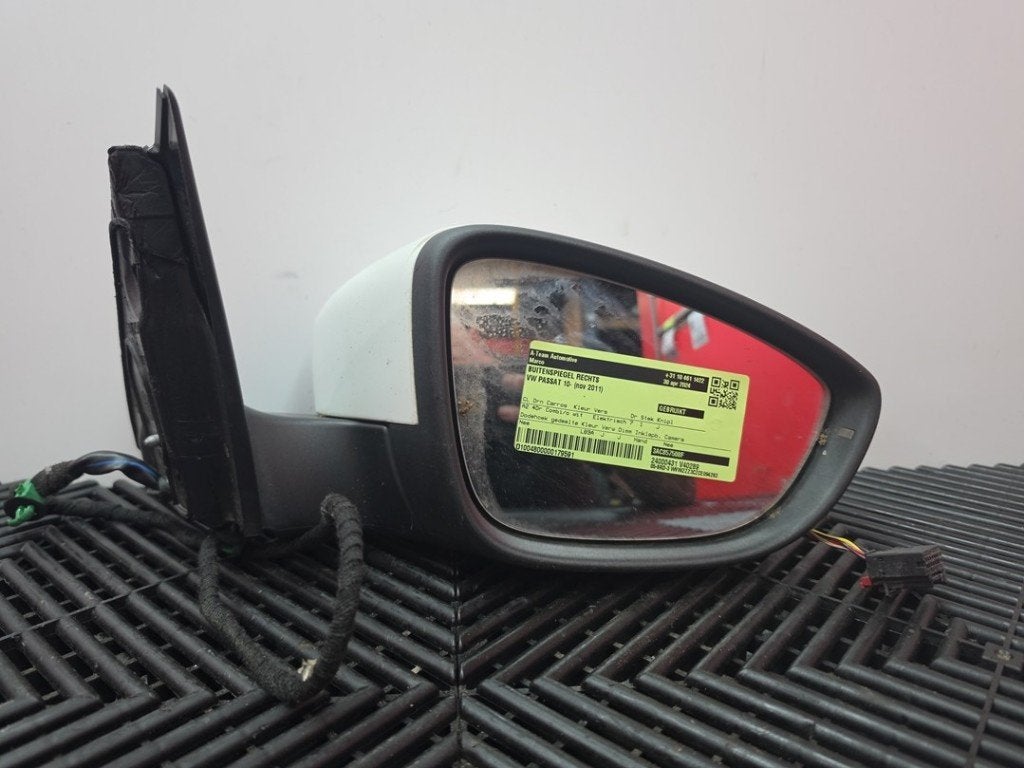 RETROVISEUR EXTERIEUR DROIT Volkswagen Passat Variant (365), Volkswagen, Volkswagen AG, Utilisé, Kundenbetreuung@volkswagen.de