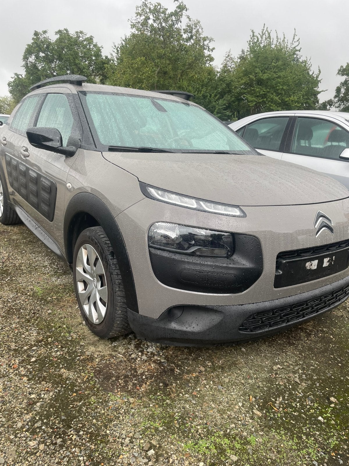 Citroen benzine euro 6 2017, Auto's, Voorwielaandrijving, Stof, Beige, Handgeschakeld