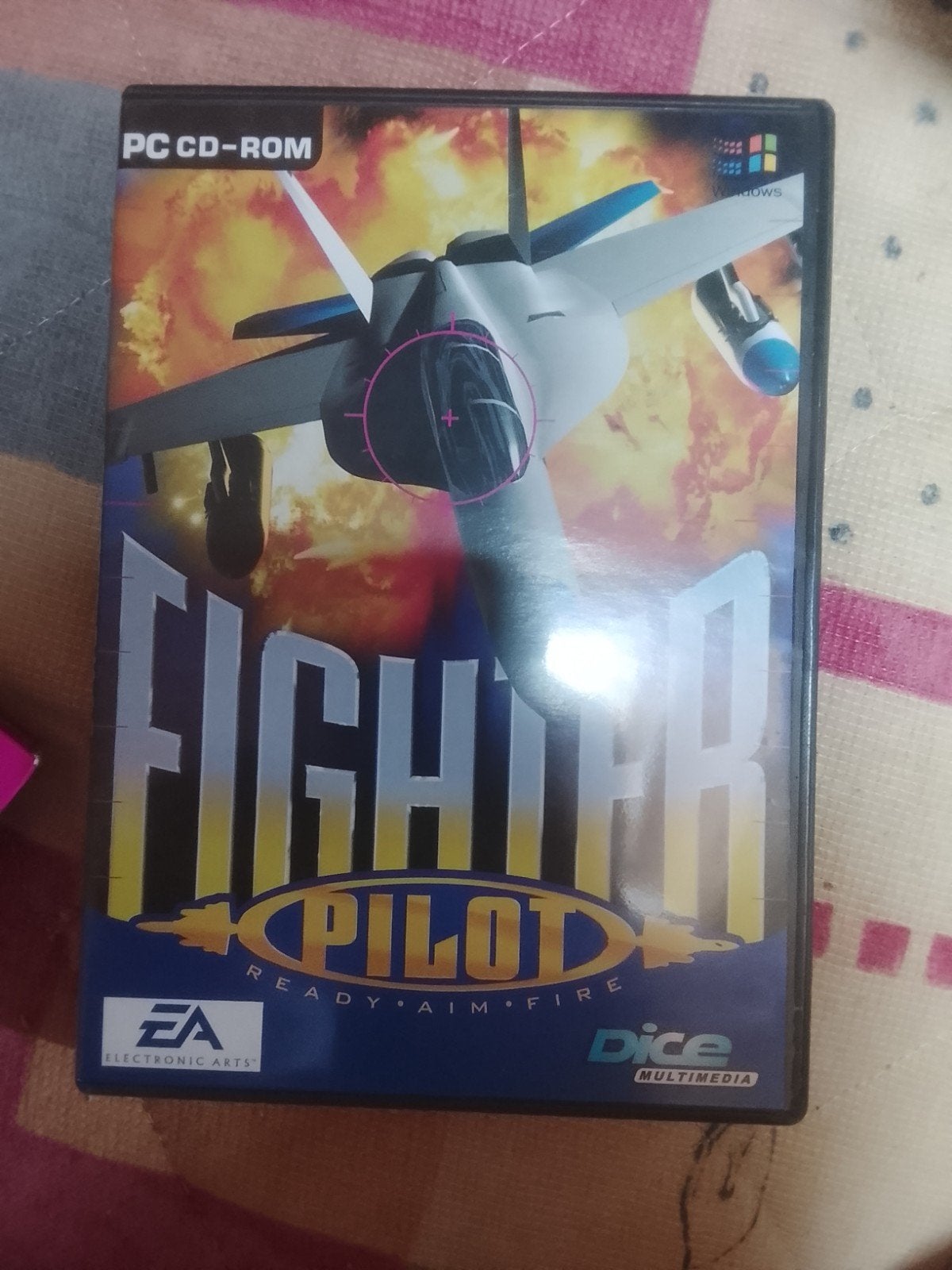 fighter pilot ready aim fire, Enlèvement ou Envoi