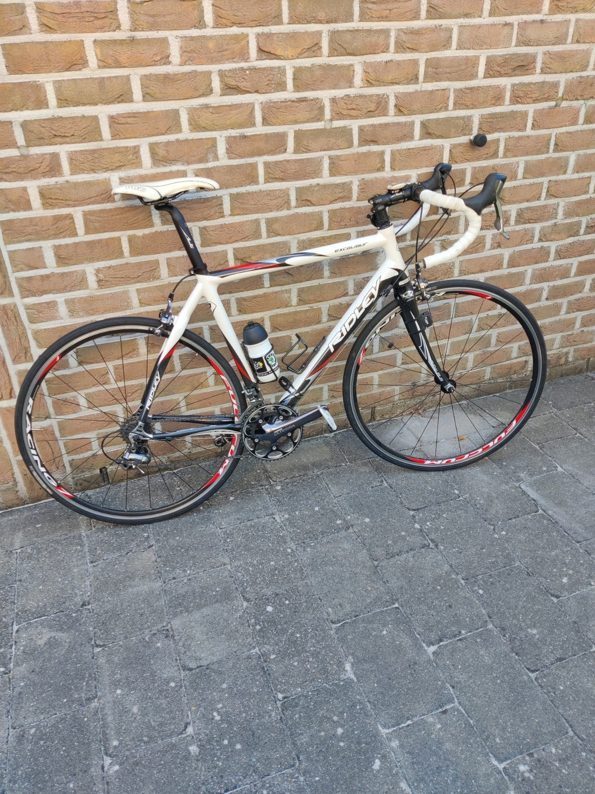 Racefiets in perfecte staat. is te koop voor 650euro, Fietsen en Brommers, Fietsen | Racefietsen, Carbon, Zo goed als nieuw, 15 tot 20 versnellingen