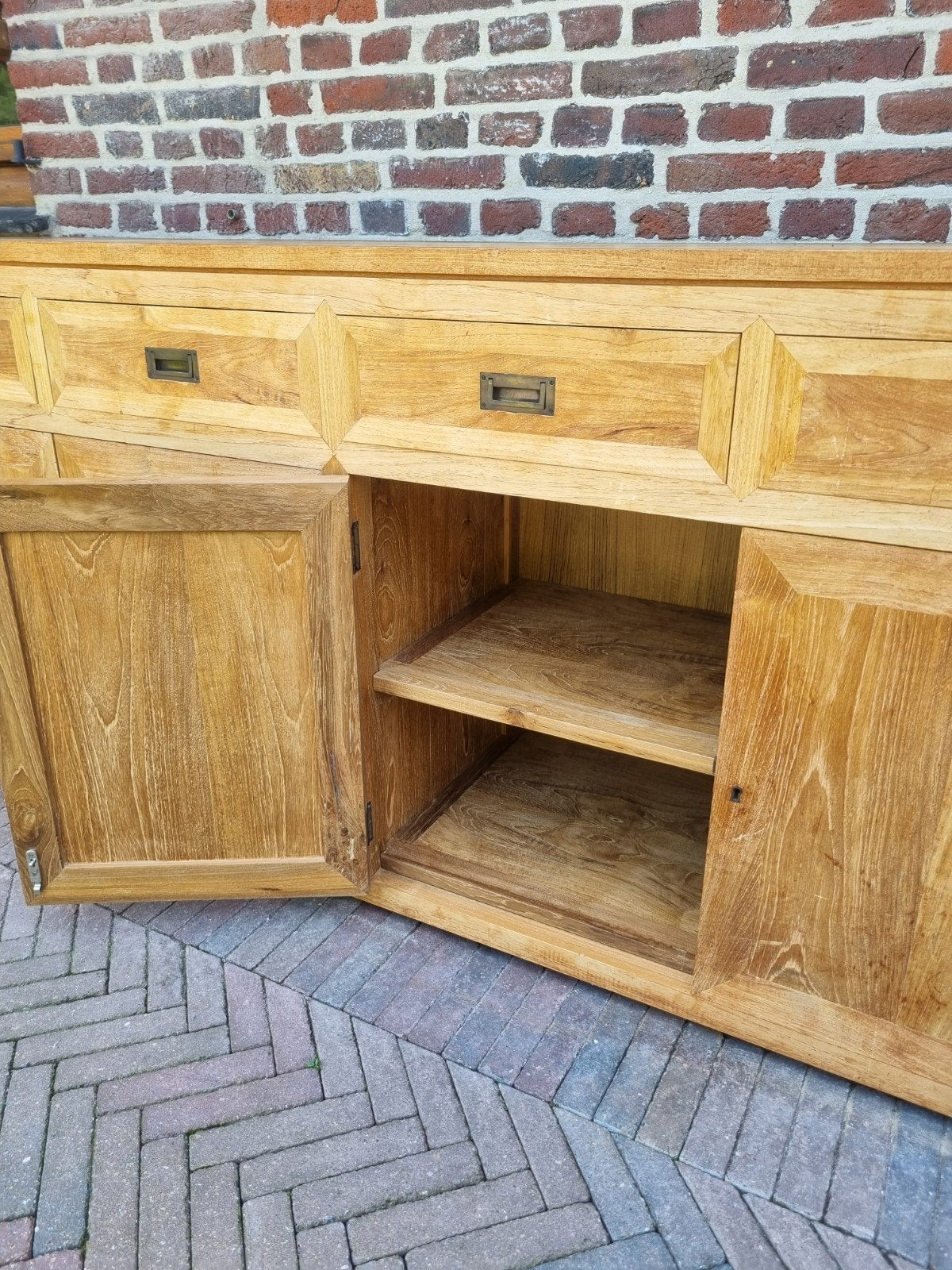 Teak dressoir GRATIS LEVERING, Huis en Inrichting, Kasten | Dressoirs, Landelijk modern, Met deur(en), ., Teakhout