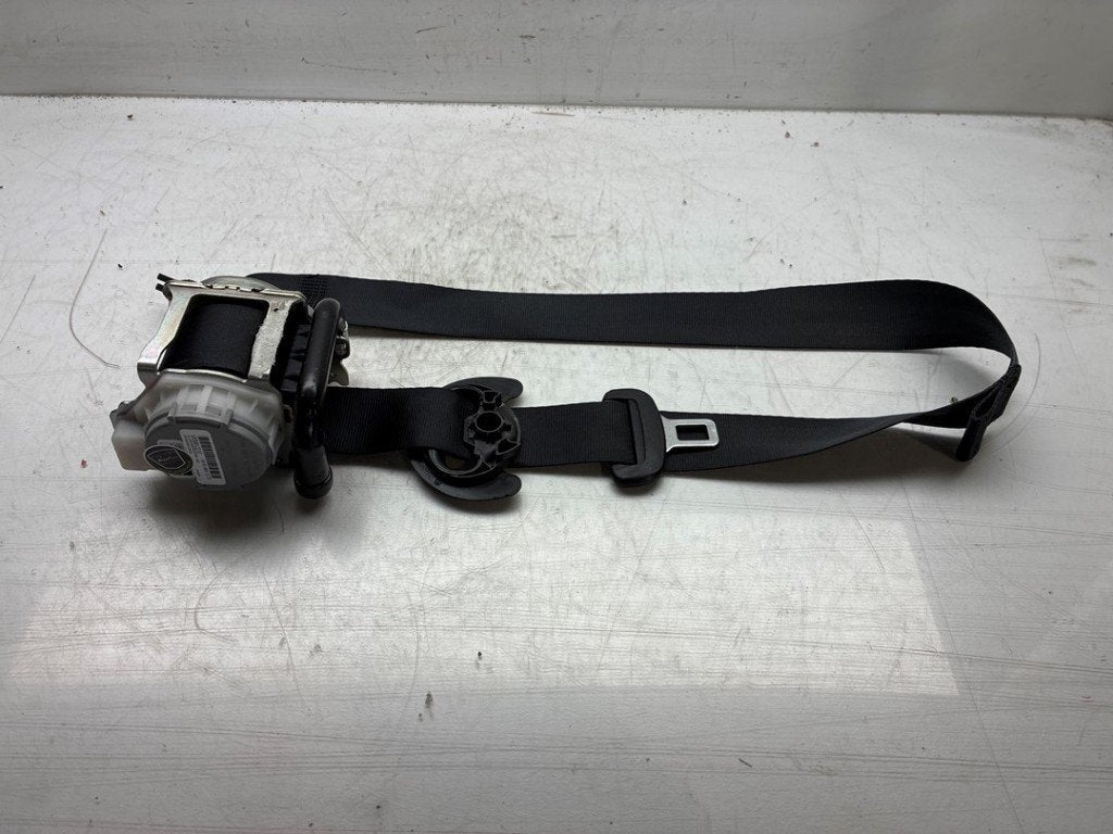 CEINTURE DE SECURITE AVANT GAUCHE Caddy Cargo V (SBA / SBH), Dhr. J. Ham, Volkswagen, Administratie@autoham.nl, Utilisé