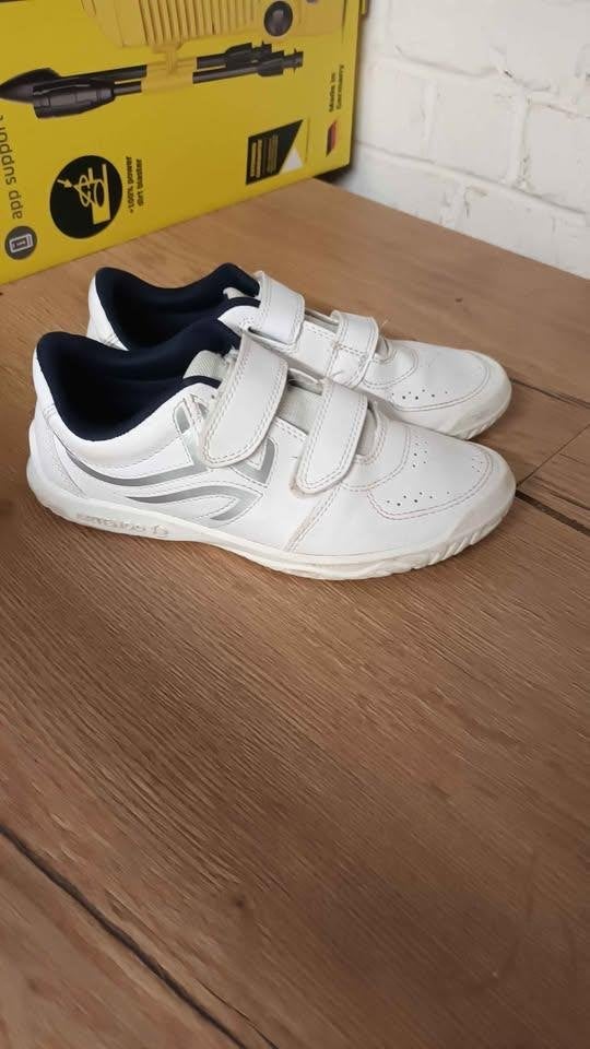 Basket blanche enfant pointure 35 artengo decathlon, Enlèvement, Comme neuf