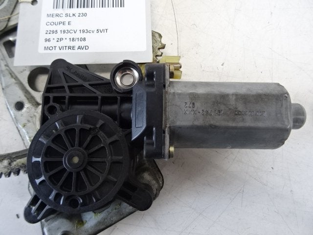 MOTOR RAAMMECHANIEK RECHTS VOOR SLK (R170) (0130821670), Auto-onderdelen, Gebruikt, Voor, Mercedes-Benz