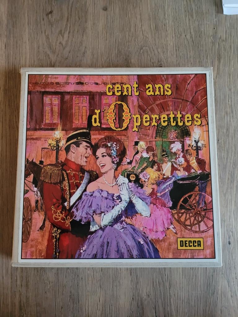 Grand coffret 10 vinyles 33T de 100 ans d'opérette, Coffret, Enlèvement ou Envoi