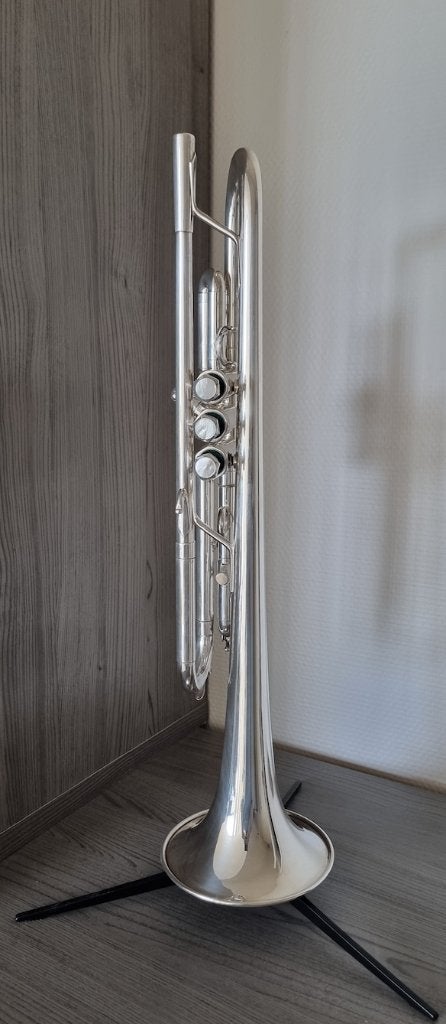 Trompet Schilke B7, Muziek en Instrumenten, Blaasinstrumenten | Trompetten, Ophalen, Zo goed als nieuw, Trompet in si bemol, Met koffer