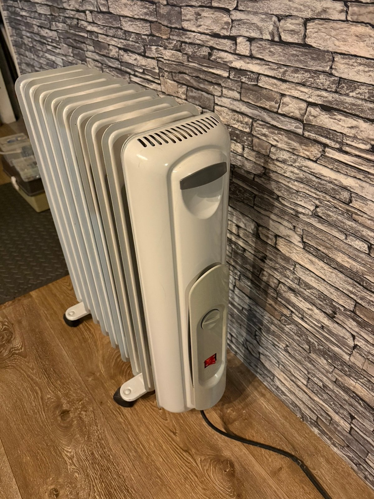 Electrische radiator (oliegevuld) op wielen met 2 standen, Ophalen, 30 tot 80 cm, Gebruikt, Radiator