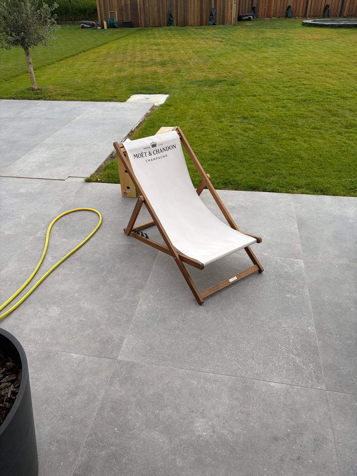 Strandstoel Moët & Chandon, Tuin en Terras, Ligbedden, Ophalen, Zo goed als nieuw